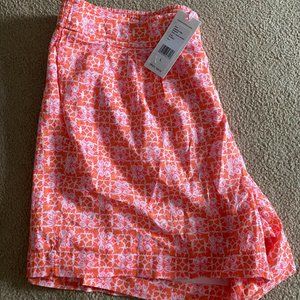 Vineyard Vines pull on shorts, size large, color sunrise